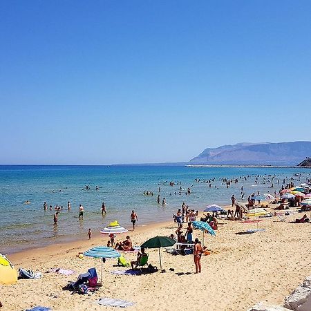 Stanze Del Mare Bed & Breakfast Balestrate Dış mekan fotoğraf