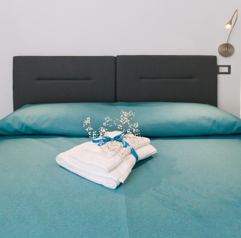 Stanze Del Mare Bed & Breakfast Balestrate Oda fotoğraf