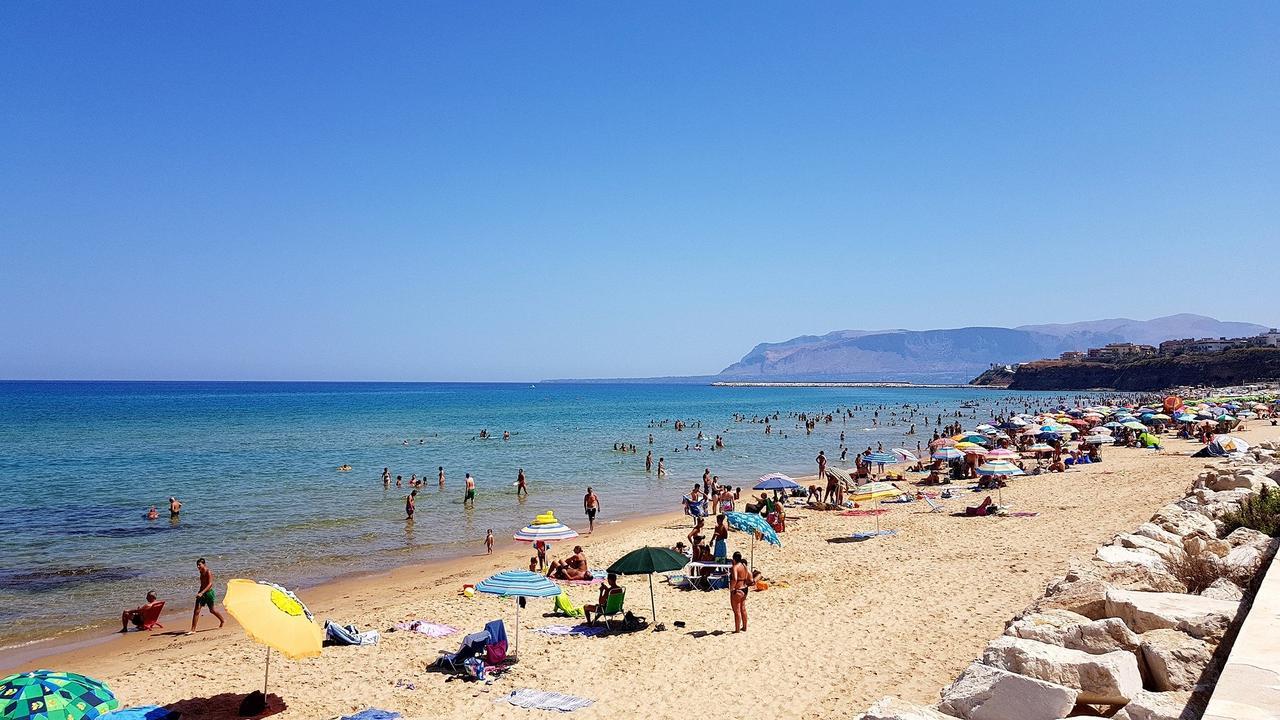 Stanze Del Mare Bed & Breakfast Balestrate Dış mekan fotoğraf